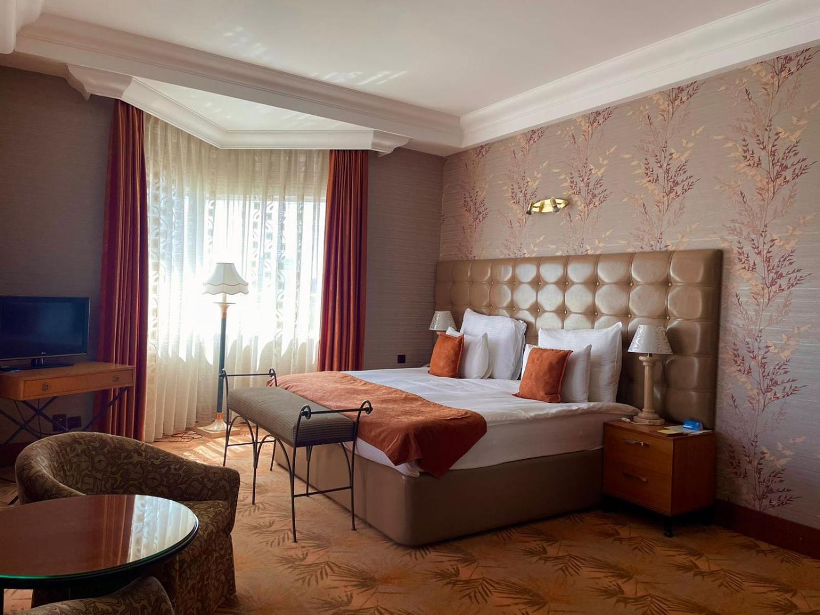 Grand Hotel Europe Baku Eksteriør bilde